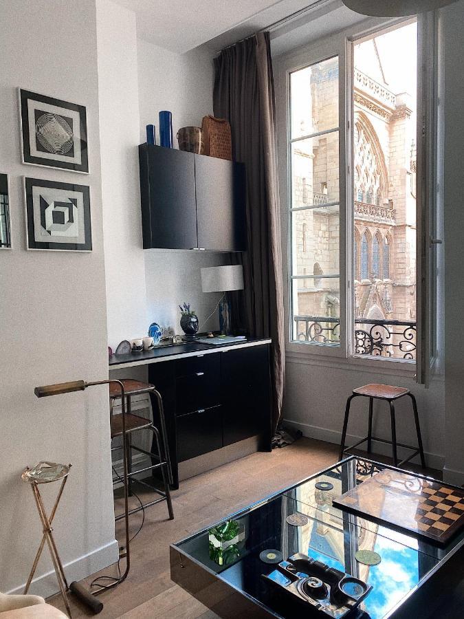 Cocoon Gallery Bed & Breakfast